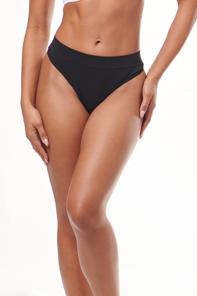 Alamae Core Collection No-Show Thong in Black - ALAMAE