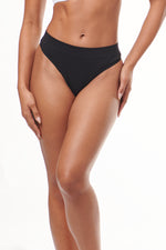 Alamae Core Collection No-Show Thong in Black - ALAMAE