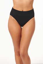 Alamae Core Collection Seamless Hipster in Black - ALAMAE