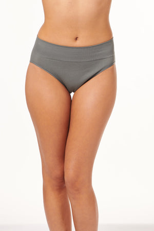 Alamae Core Collection Seamless Hipster in Grey - ALAMAE