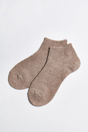 
                
                    Load image into Gallery viewer, Mae Moss Stitch Sock - Taupe - ALAMAE
                
            
