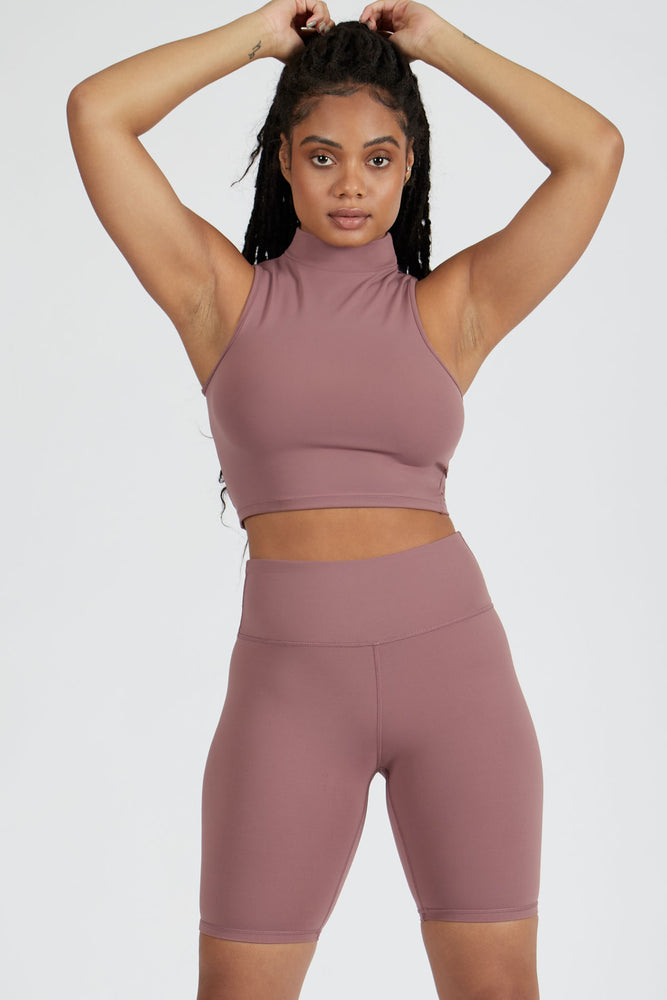High Neck Cut Off - ALAMAE