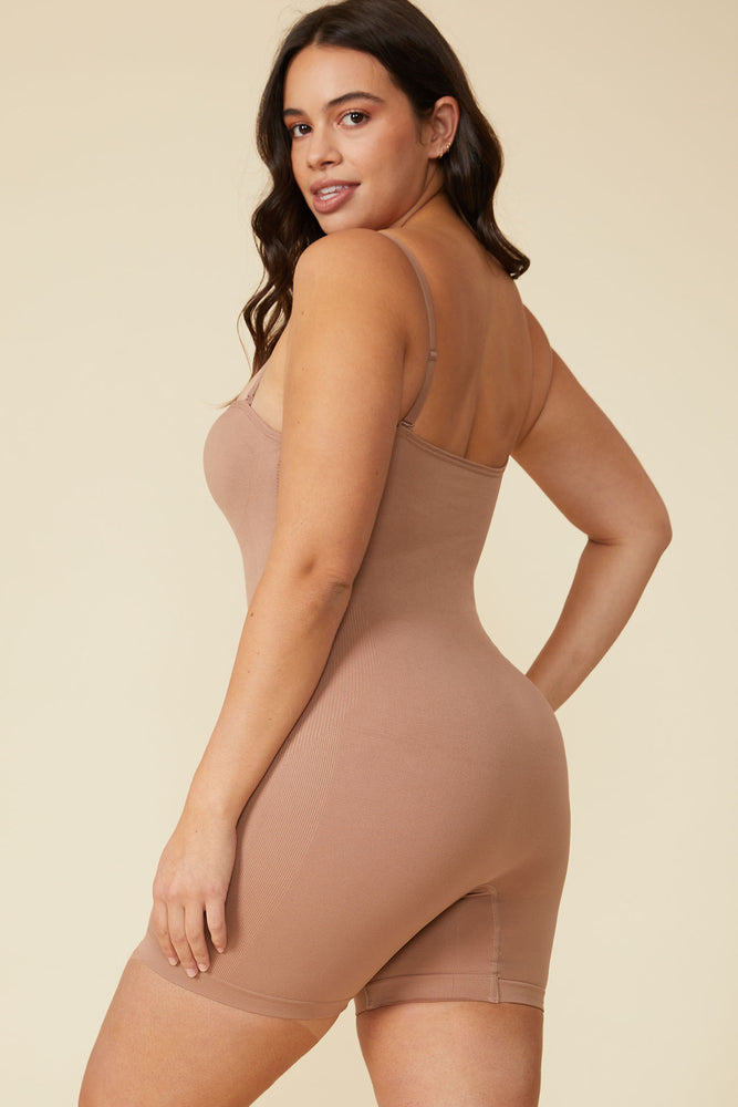 Luna Sculpting Bodysuit Shapewear in Latte - ALAMAE