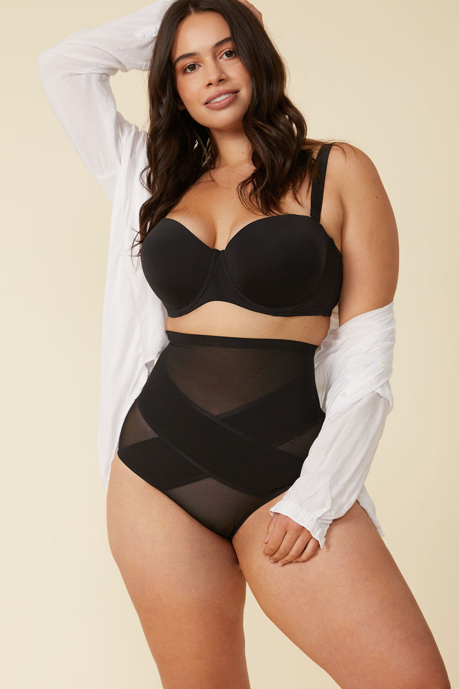 Simone Shaping Brief in Black - ALAMAE